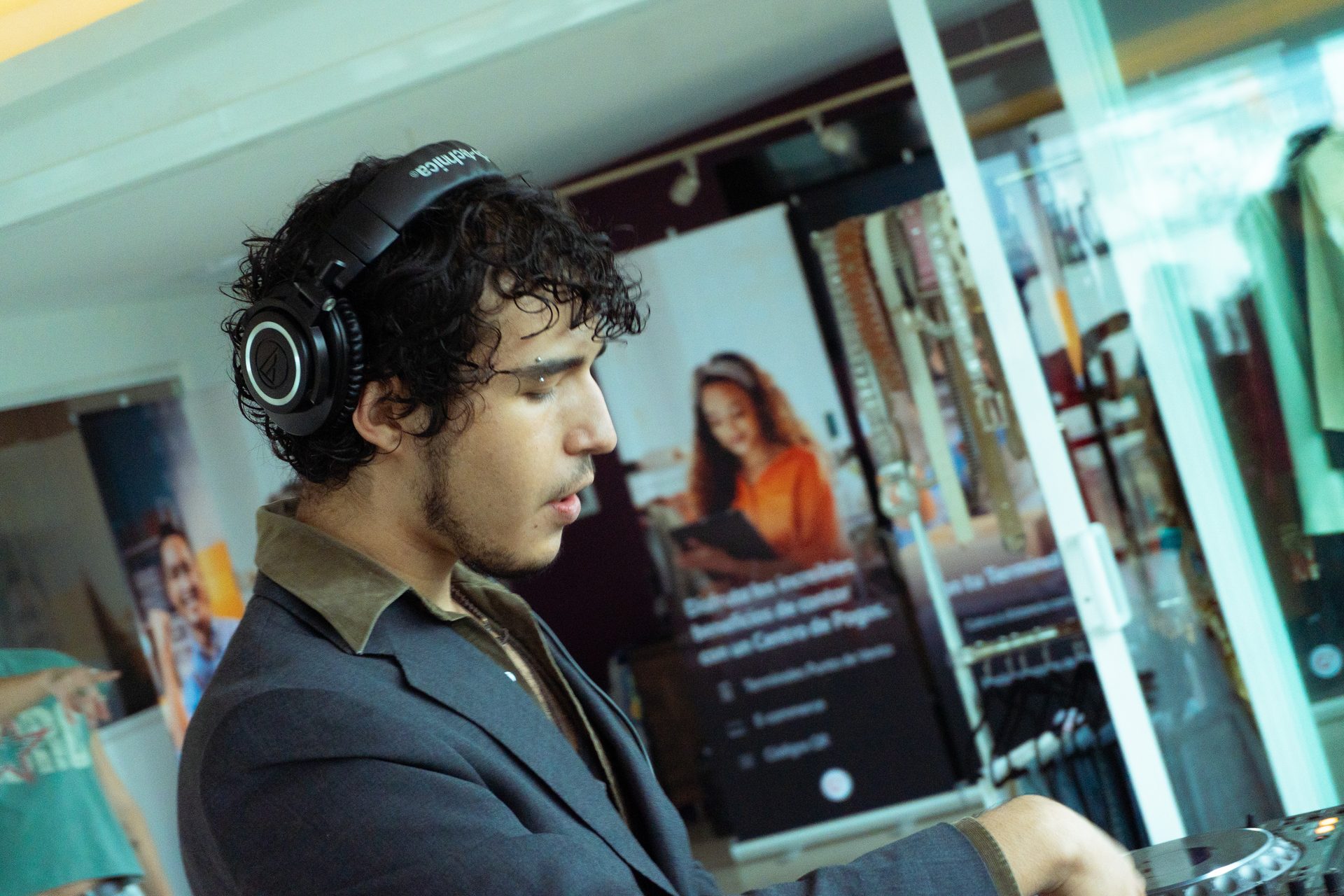 Retrato de DJ en DIAMA Penthouse